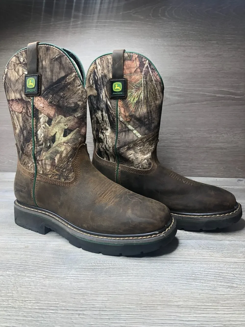 Skechers work John Deere Men Sz 7.5 Camo Waterproof Boot
